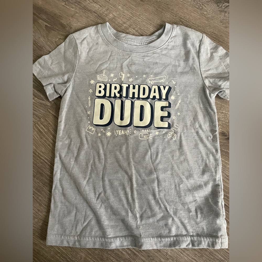 ✨Youth Birthday T-Shirt Size 4T✨